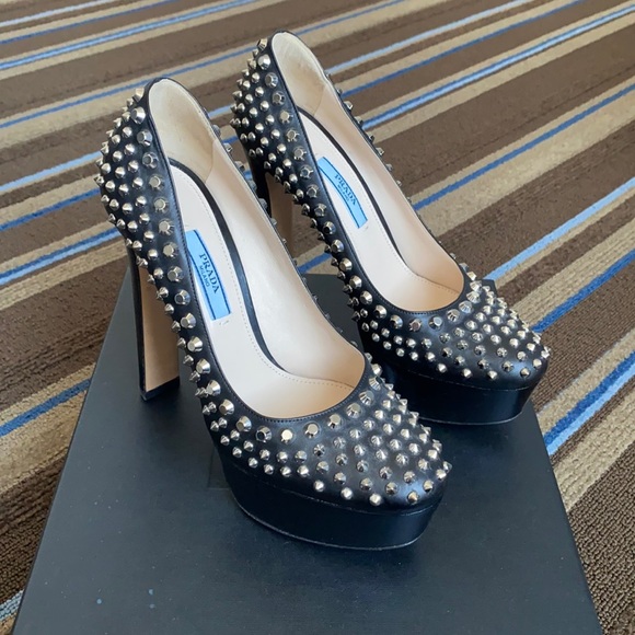 New Prada woman’s heel - Picture 1 of 8